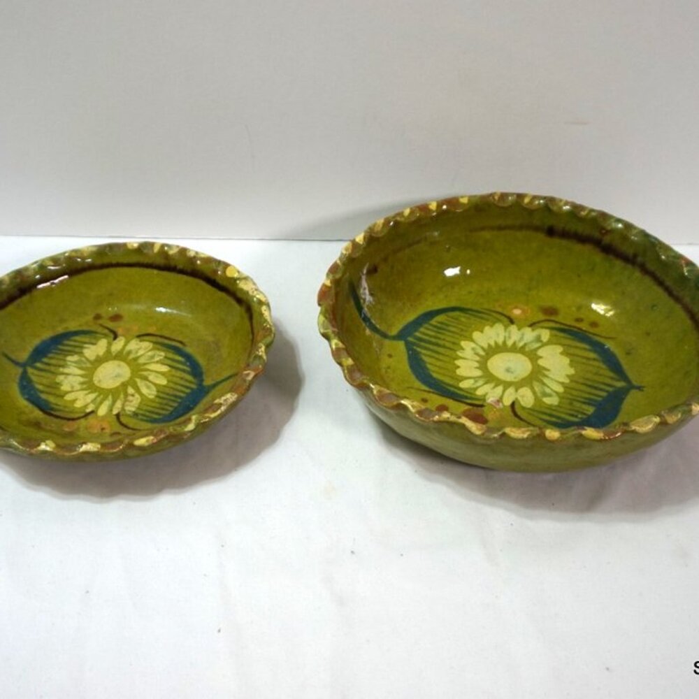 2x Vintage Mexican Tlaquepaque Pottery Bowl Green Floral 7" & 5" Bowl Set